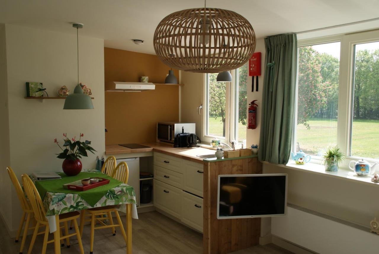 Vakantieboerderij 'T Zand - Appartement Heeswijk-Dinther Eksteriør billede